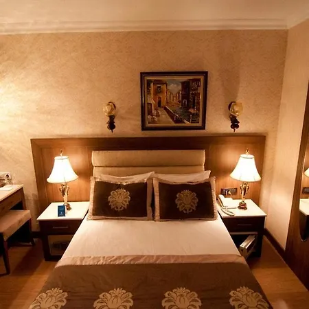 Hotel Grand Hilarium