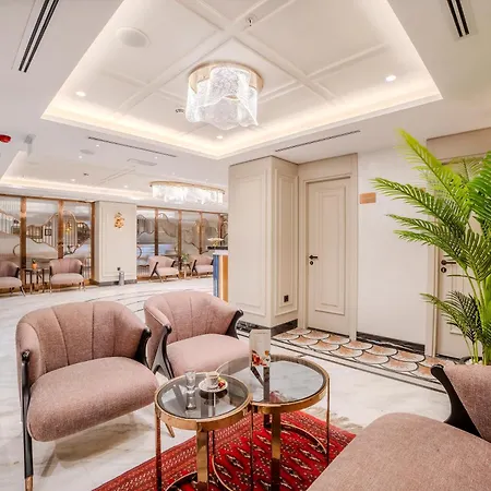 Hotel Grand Hilarium