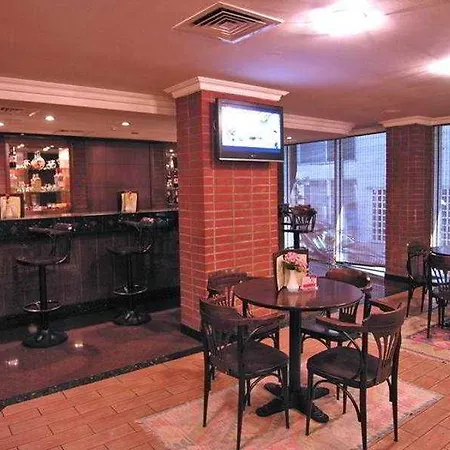 Grand Hilarium Hotel 4*