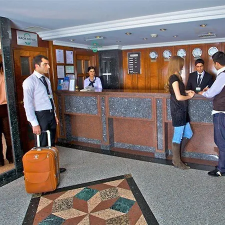 Hotel Grand Hilarium