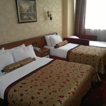 Hotel Grand Hilarium 4*