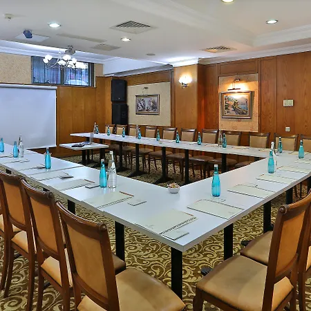 Grand Hilarium Hotel