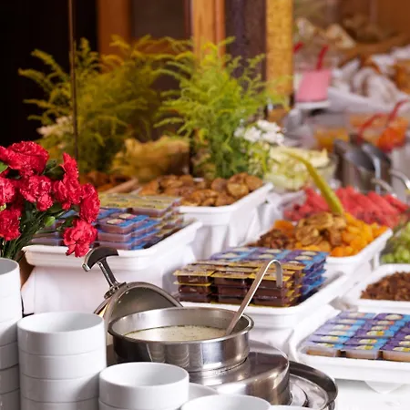 Hotel Grand Hilarium