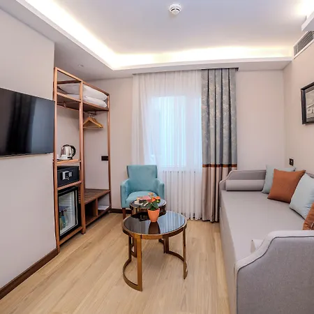 Otel Grand Hilarium