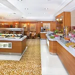 Grand Hilarium Otel 4*