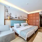 Otel Grand Hilarium 4*